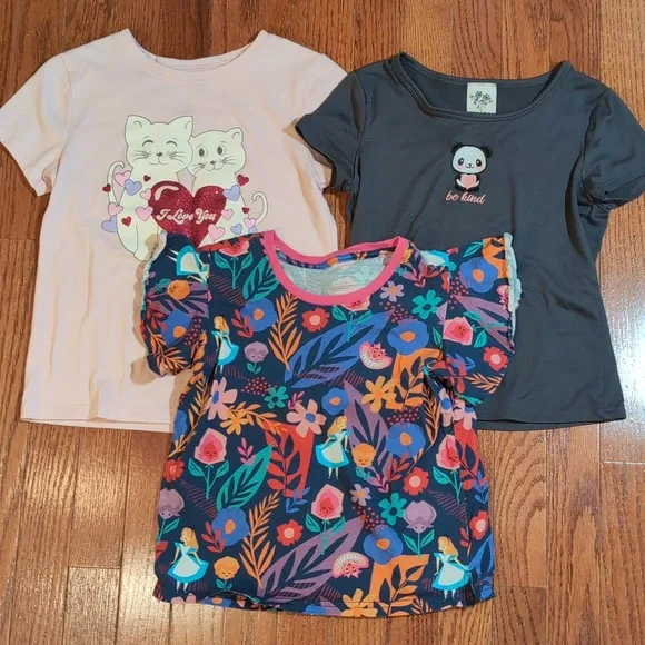 Girls Size 7/8 Clothing Bundle T-shirts Long Sleeves Shorts & Pants - Picture 2 of 16